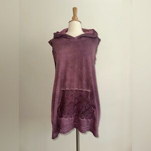 Easel Plum Mineral Wash Sleeveless Hoodie Size Large